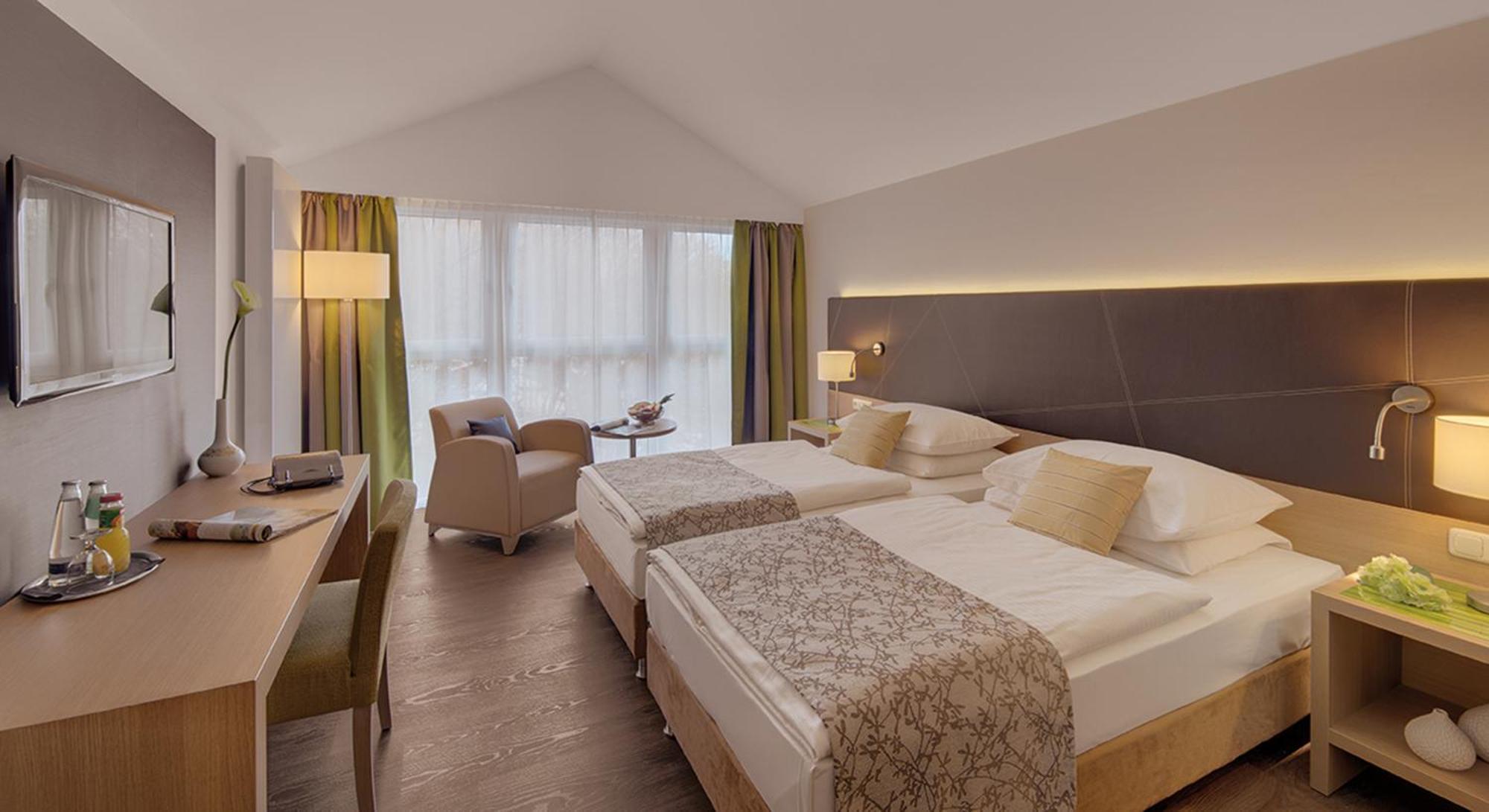Hotel Holl Шонгау Екстер'єр фото