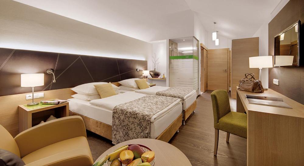 Hotel Holl Шонгау Екстер'єр фото