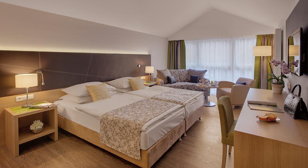Hotel Holl Шонгау Екстер'єр фото
